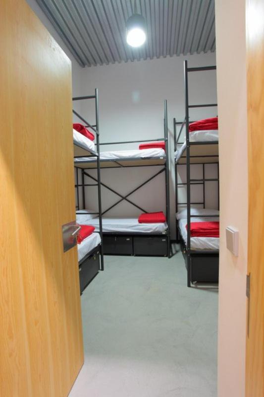 Traveller Box Hostel Sevilla Exterior foto